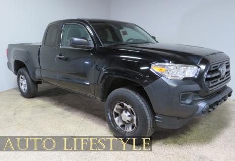 Picture of 2019 Toyota Tacoma
