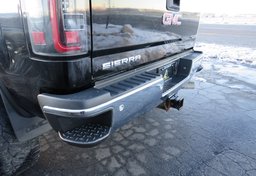 2015 GMC Sierra 3500HD - Thumbnail 13