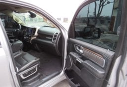 2019 Ram 1500 - Thumbnail 24