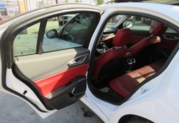 2017 Alfa Romeo Giulia - Thumbnail 21