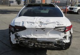 2017 Alfa Romeo Giulia - Thumbnail 12