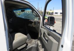 2019 Chevrolet Express Cargo Van - Thumbnail 20