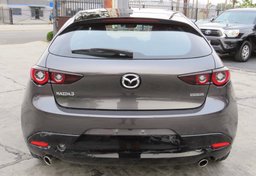 2022 Mazda Mazda3 Hatchback - Thumbnail 12