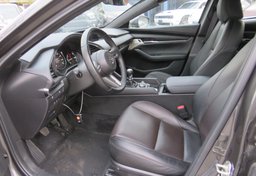 2022 Mazda Mazda3 Hatchback - Thumbnail 25