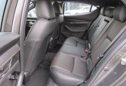 2022 Mazda Mazda3 Hatchback - Thumbnail 31