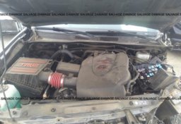 2017 Toyota Tacoma - Thumbnail 8