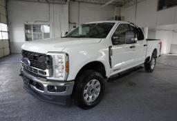 2024 Ford F-250 Super Duty - Thumbnail 4