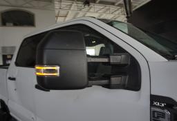 2024 Ford F-250 Super Duty - Thumbnail 15