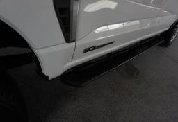 2024 Ford F-250 Super Duty - Thumbnail 27