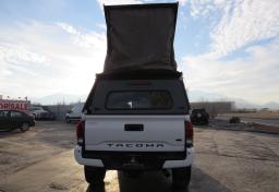 2022 Toyota Tacoma 4WD - Thumbnail 21