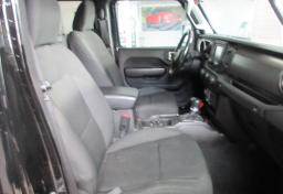 2020 Jeep Gladiator - Thumbnail 33