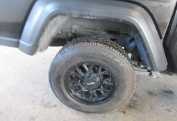 2020 Jeep Gladiator - Thumbnail 30