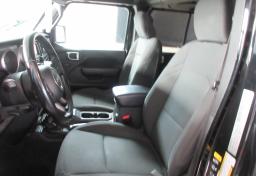 2020 Jeep Gladiator - Thumbnail 32