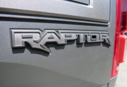 2019 Ford F-150 - Thumbnail 18