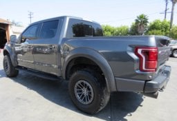 2019 Ford F-150 - Thumbnail 8