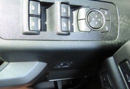 2019 Ford F-150 - Thumbnail 26