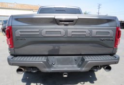 2019 Ford F-150 - Thumbnail 12