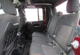 2021 Jeep Gladiator - Thumbnail 25