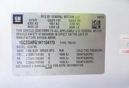 2017 Chevrolet Express Cargo Van - Thumbnail 9