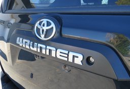 2016 Toyota 4Runner - Thumbnail 18