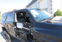 2016 Toyota 4Runner - Thumbnail 14