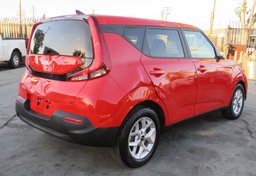 2022 Kia Soul - Thumbnail 10