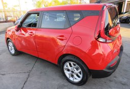 2022 Kia Soul - Thumbnail 7