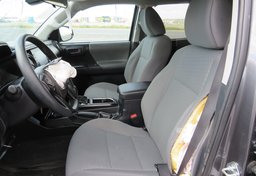 2021 Toyota Tacoma - Thumbnail 20