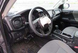 2021 Toyota Tacoma - Thumbnail 18