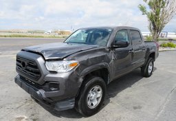 2021 Toyota Tacoma - Thumbnail 2