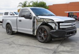 2018 Ford F-150 - Thumbnail 4