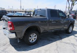 2022 Ram 2500 - Thumbnail 5