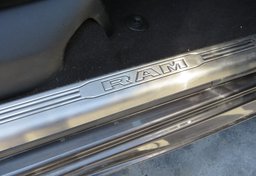 2022 Ram 2500 - Thumbnail 26