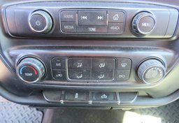 2015 Chevrolet Silverado 1500 - Thumbnail 31