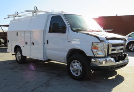 Picture of 2015 Ford Econoline Commercial Cutaway