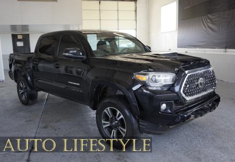 Picture of 2019 Toyota Tacoma
