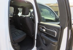 2022 Ram 1500 - Thumbnail 29