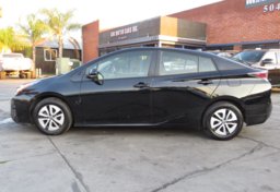 2018 Toyota Prius - Thumbnail 5