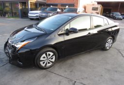2018 Toyota Prius - Thumbnail 1