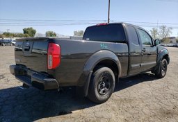 2019 Nissan Frontier - Thumbnail 3