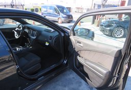 2020 Dodge Charger - Thumbnail 22