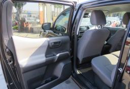 2022 Toyota Tacoma - Thumbnail 20