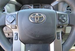 2022 Toyota Tacoma - Thumbnail 31