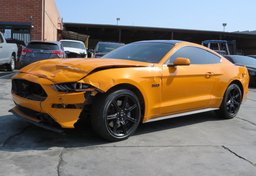 2019 Ford Mustang - Thumbnail 4