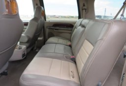 2003 Ford Excursion - Thumbnail 26