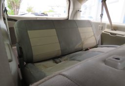 2003 Ford Excursion - Thumbnail 27