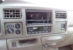 2003 Ford Excursion - Thumbnail 33