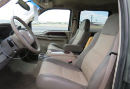 2003 Ford Excursion - Thumbnail 23