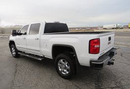 2018 GMC Sierra 3500HD - Thumbnail 6