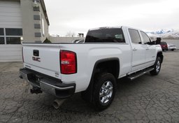 2018 GMC Sierra 3500HD - Thumbnail 9